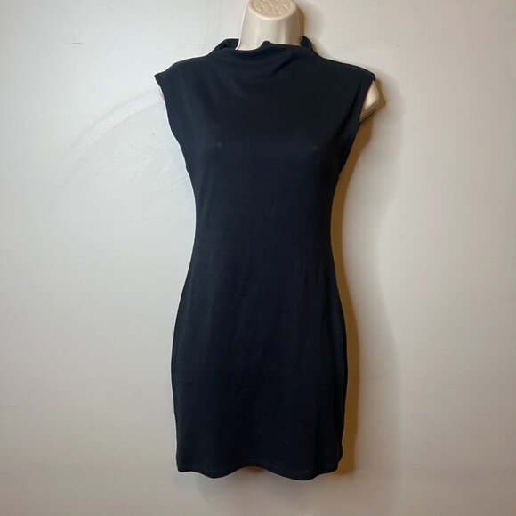 Cuts Black T-Shirt Mini Dress (S) - Picture 2 of 11